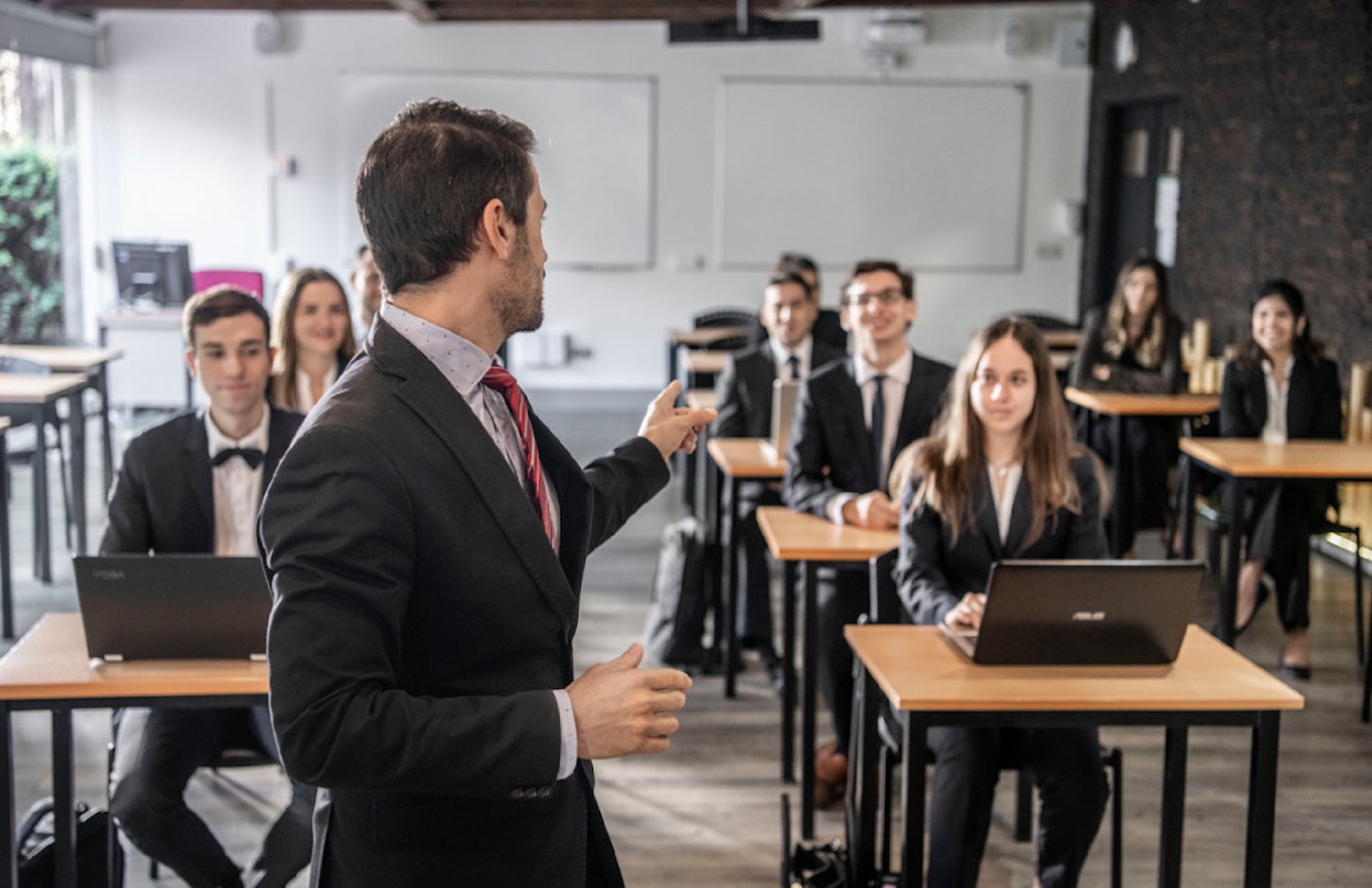 Sports Business Management – kandidat 2